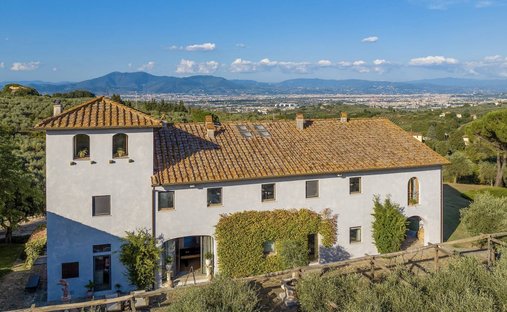 House in Malmantile, Lastra a Signa, Tuscany 1