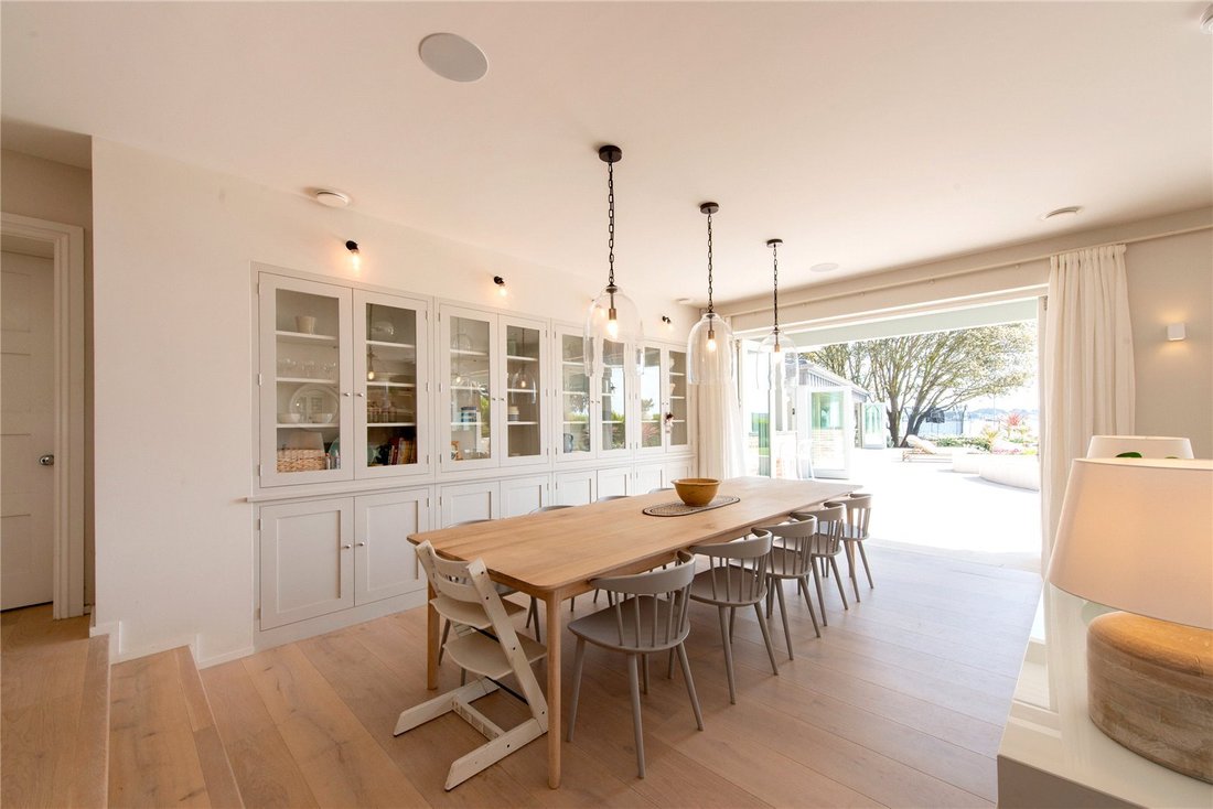 Alington Road, Evening Hill, Poole, Dorset In Poole, England, United Kingdom For Sale (14108011)