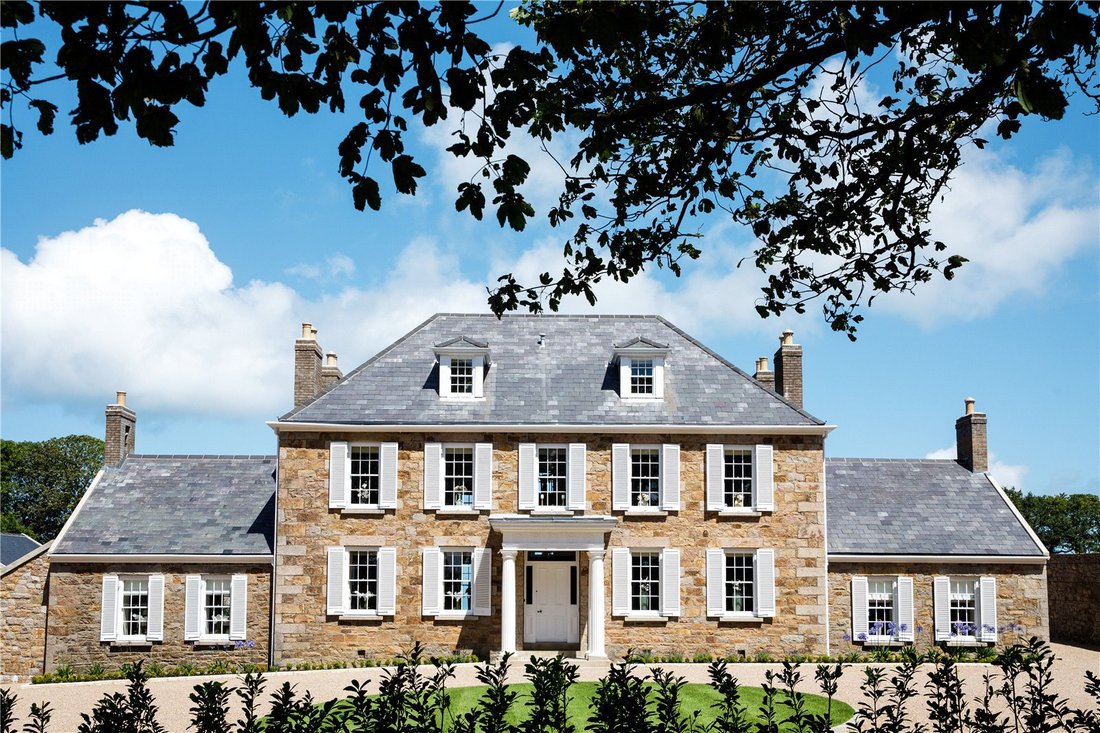House in England 1 - 14108120