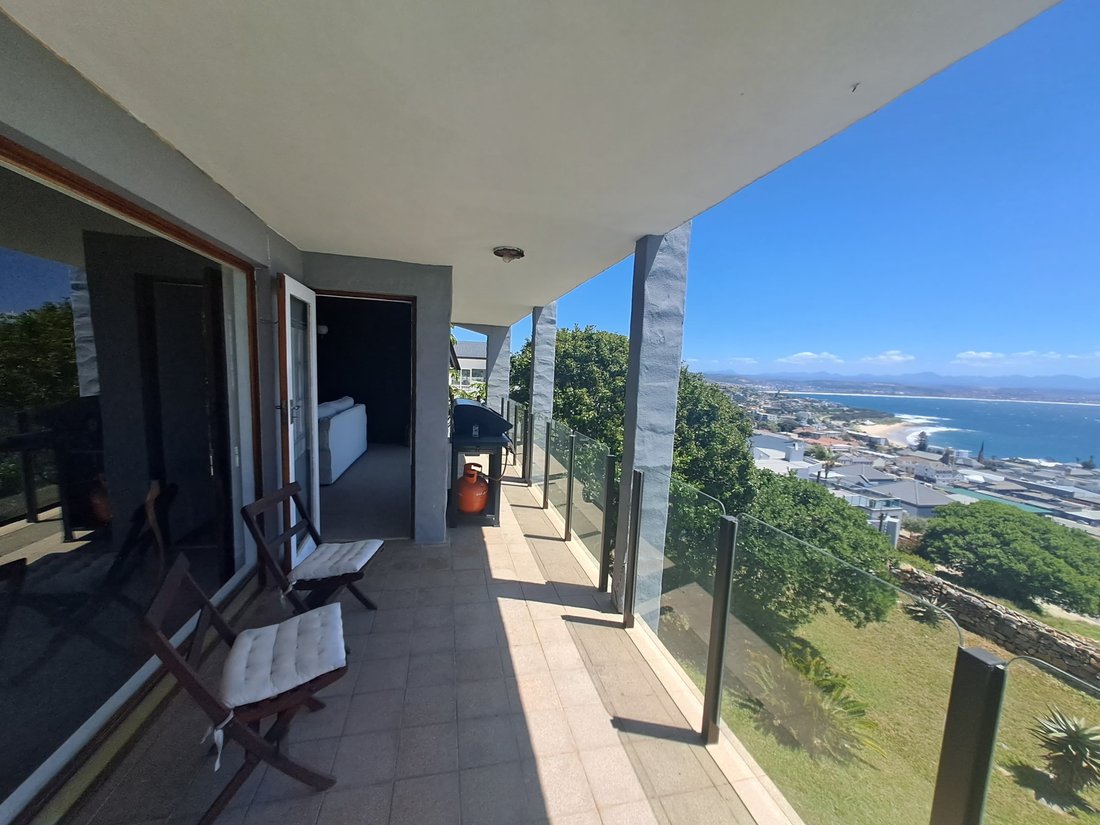 House in Mossel Bay, Western Cape, South Africa 2 - 14106509