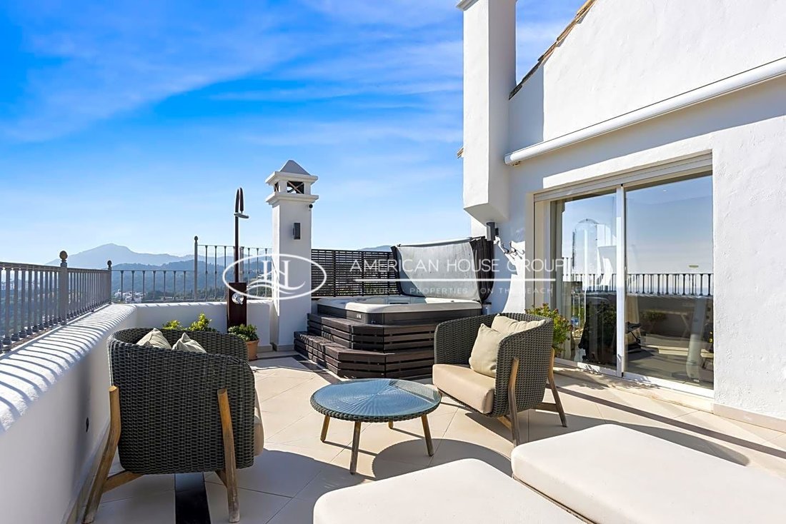 Penthouse in La Zagaleta, Benahavis, Andalusia 3 - 14109617