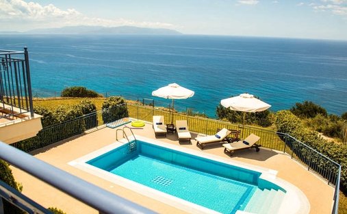 Villa in Elios-Proni, Peloponnese, Western Greece and the Ionian, Greece 1
