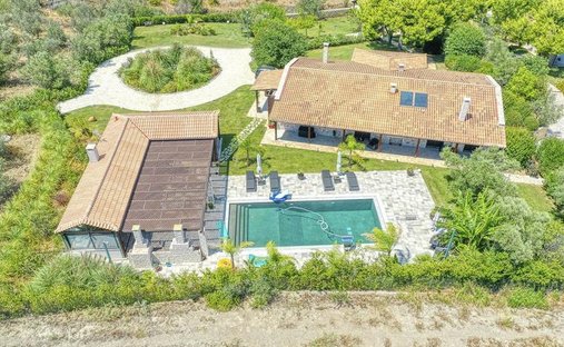 Villa in Nafplio, Peloponnese, Western Greece and the Ionian, Griechenland 1