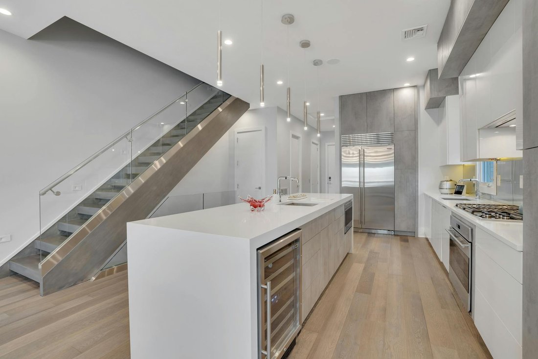 1238 River Road, ,, Nj, 07020 In Edgewater, New Jersey, United States