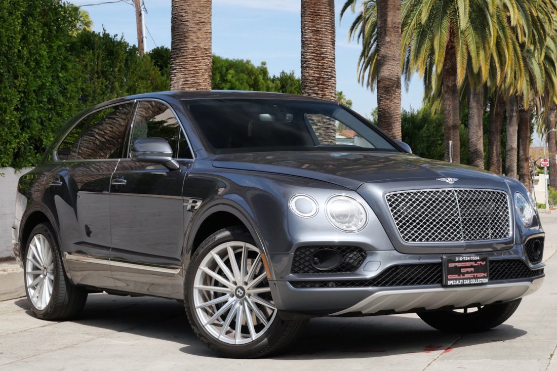 Suv in Los Angeles, California, United States 4 - 14113785