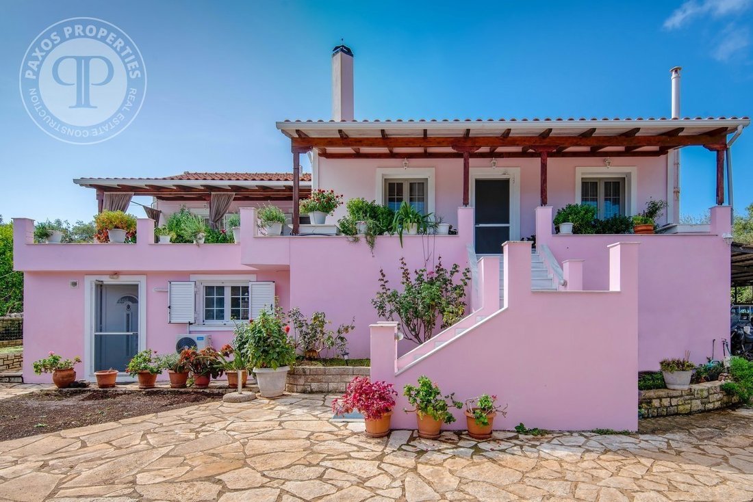 Villa in Paxi, Peloponnese, Western Greece and the Ionian, Greece 2 - 14114804