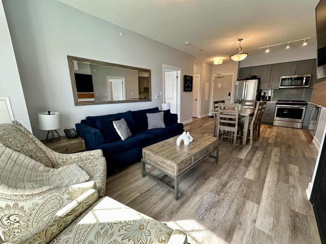 Condo in Huntsville, Ontario, Canada 3 - 14115320