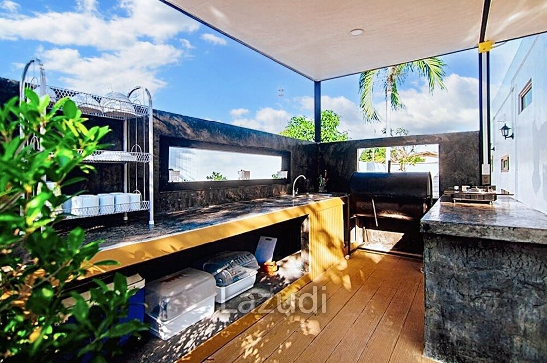 Villa in Pong, Chon Buri, Thailand 3 - 14115924