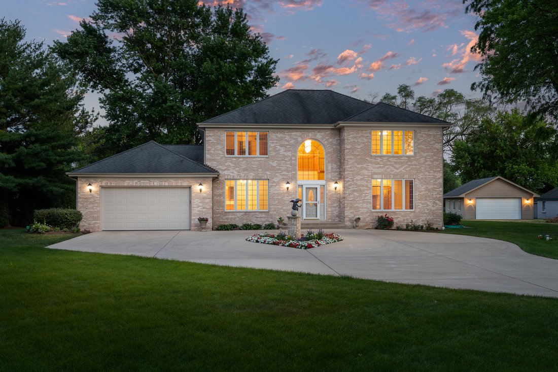 House in Naperville, Illinois, United States 1 - 14113756