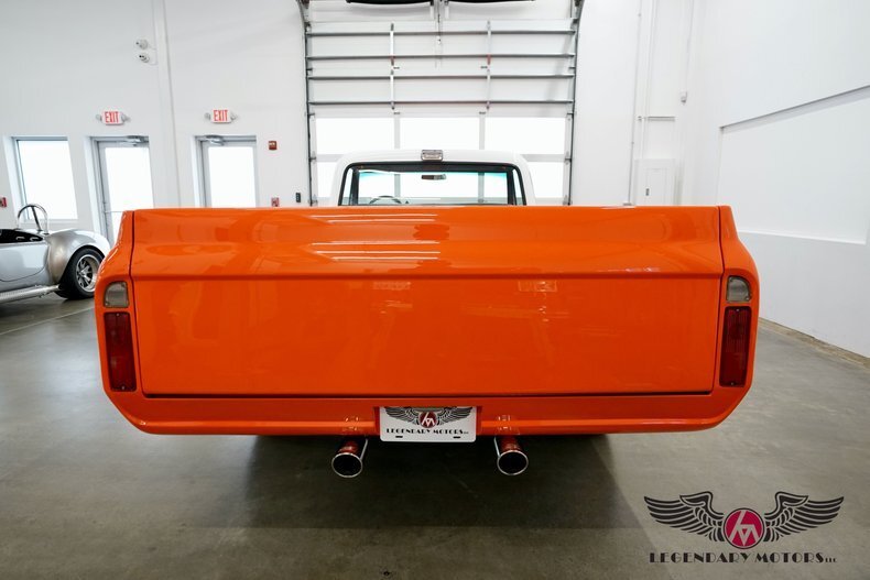 Pickup in Rowley, United States 4 - 14114750