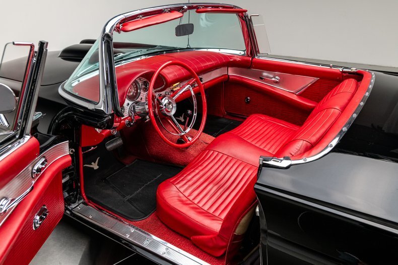 Cabriolet in Charlotte, United States 2 - 14114778