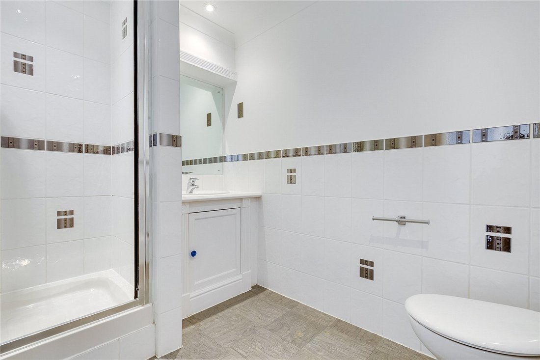 Apartment in Castelnau, Richmond Upon Thames, England 5 - 14116264