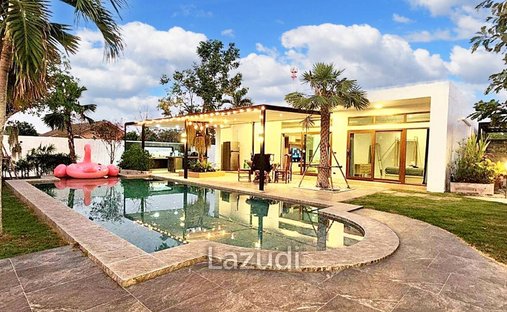 Villa in Pong, Chon Buri, Thailand 1
