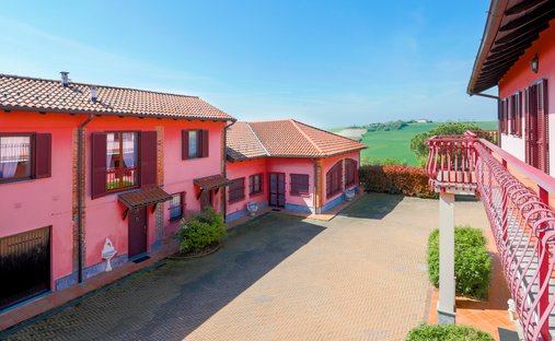 Casa di campagna a Alfiano Natta, Piemonte, Italia 1