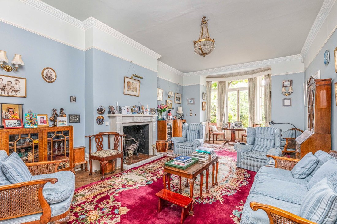 House in Hampton Wick, Richmond Upon Thames, England 4 - 14116216