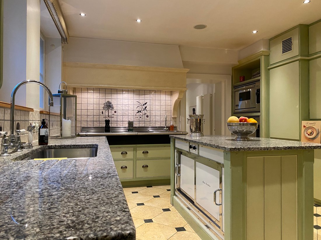 A Property That Knows No Comparison Exceptional In Kronberg, Hessen