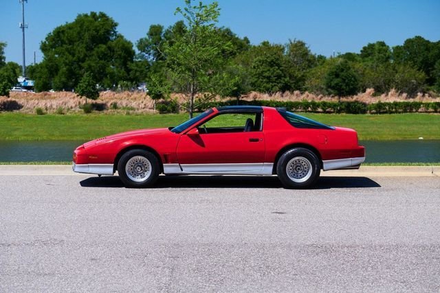 Pontiac Trans Am in Calverton, United States 2 - 14124972