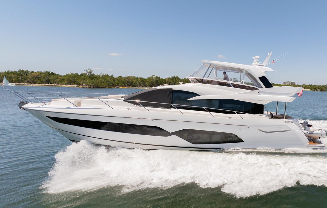 Motor Yacht in United States 1 - 14129003