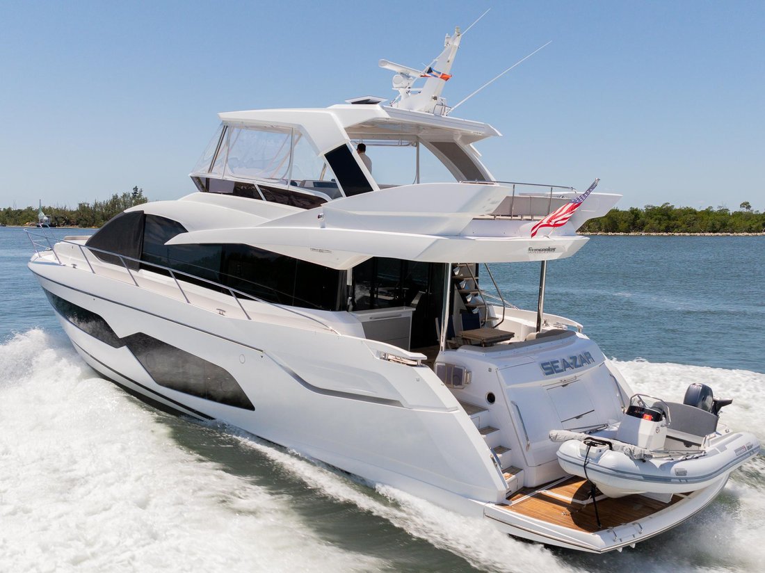 Motor Yacht in United States 2 - 14129003