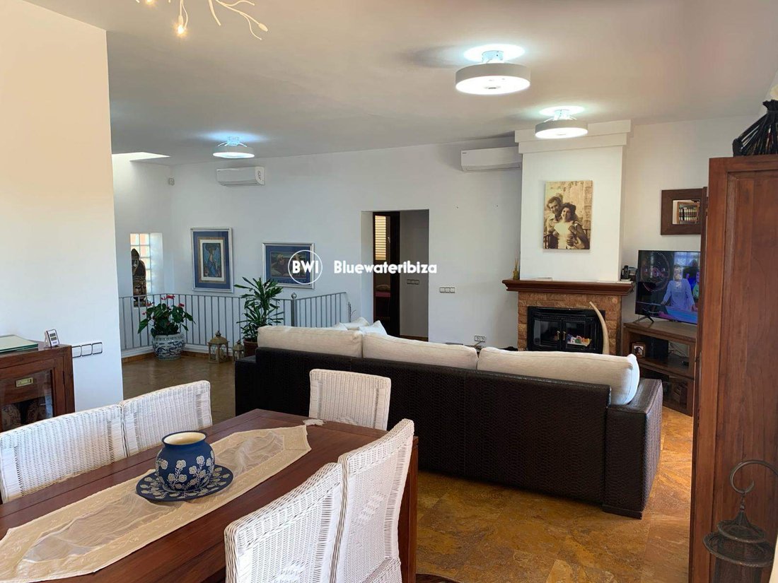 Villa in Roca Llisa, Santa Eularia des Riu, Balearic Islands 4 - 14120839