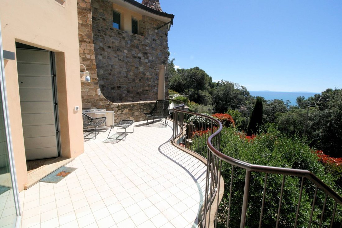 Villa in Livorno, Tuscany, Italy 1 - 14127299