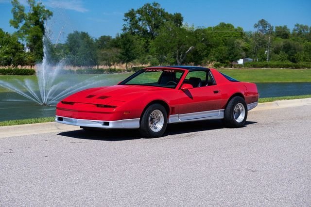 Pontiac Trans Am in Calverton, United States 1 - 14124972