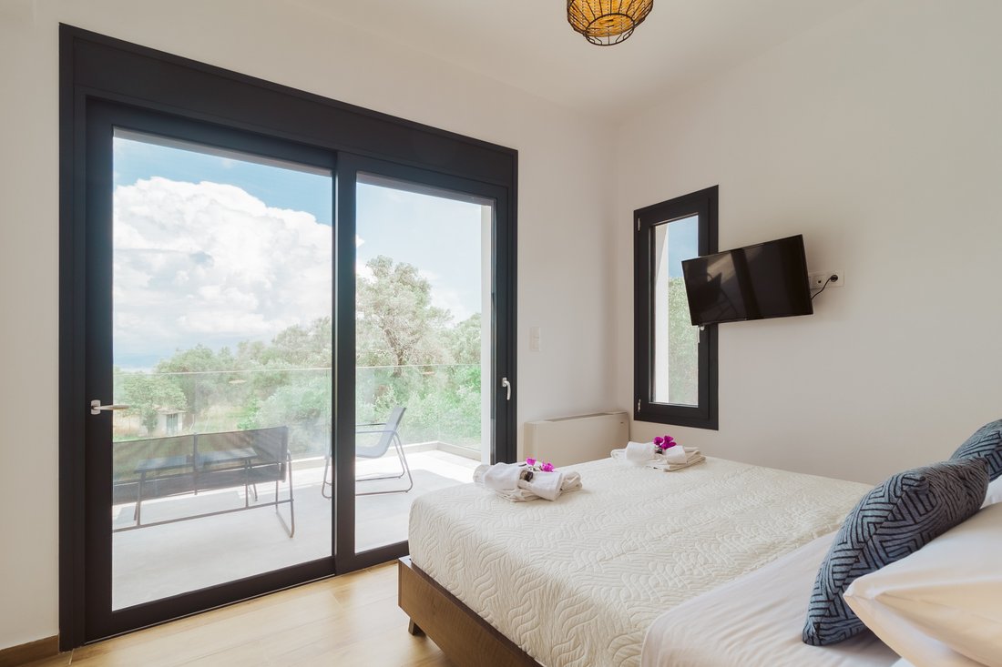 Villa in Corfu, Peloponnese, Western Greece and the Ionian, Greece 5 - 14128897