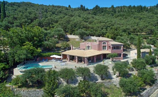 Villa in Kassopaia, Peloponnese, Western Greece and the Ionian, Greece 1