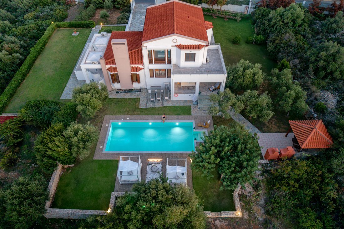 Villa in Crete, Greece 5 - 14130857