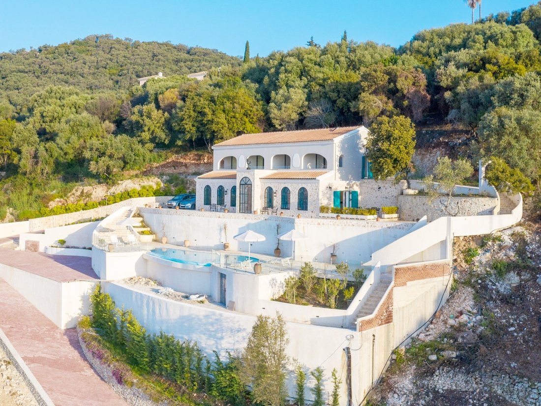 Villa in Corfu, Peloponnese, Western Greece and the Ionian, Greece 2 - 14130900