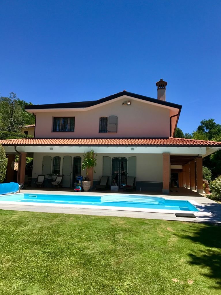 Villa in Palazzago, Lombardy, Italy 1 - 14130929