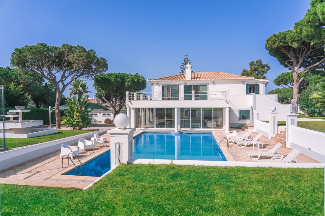 Villa in Quarteira, Algarve, Portugal 1 - 14130987