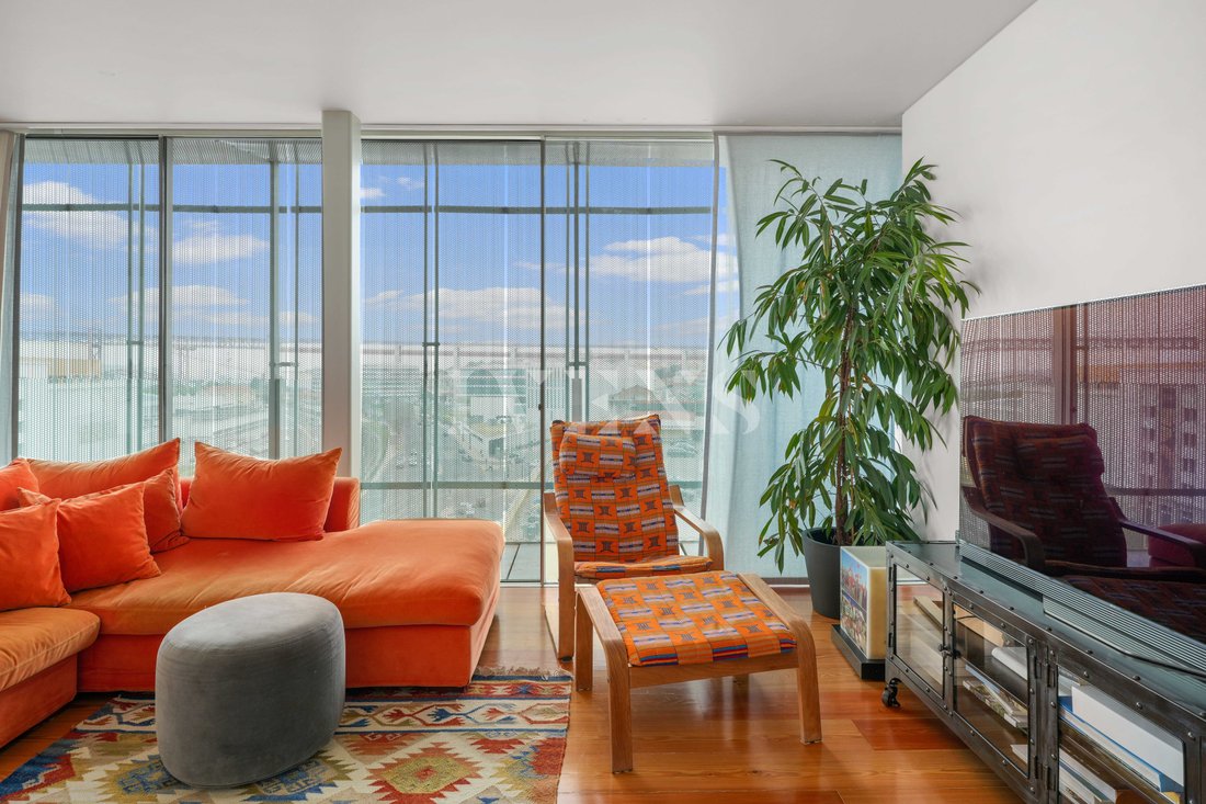Apartment in Estrela, Lisbon, Portugal 5 - 14130967