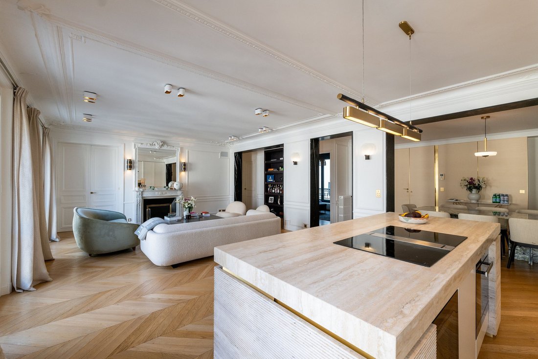 Apartment in Pereire-Malesherbes, Paris 17e Arrondissement, Paris 5 - 14025764
