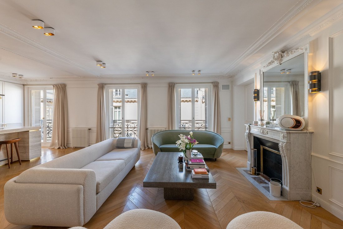 Apartment in Pereire-Malesherbes, Paris 17e Arrondissement, Paris 3 - 14025764