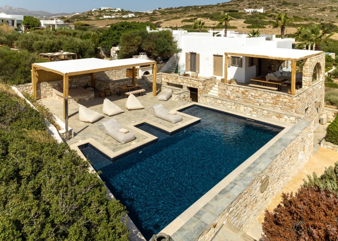 Villa in Paros, Aegean, Greece 2 - 12927407