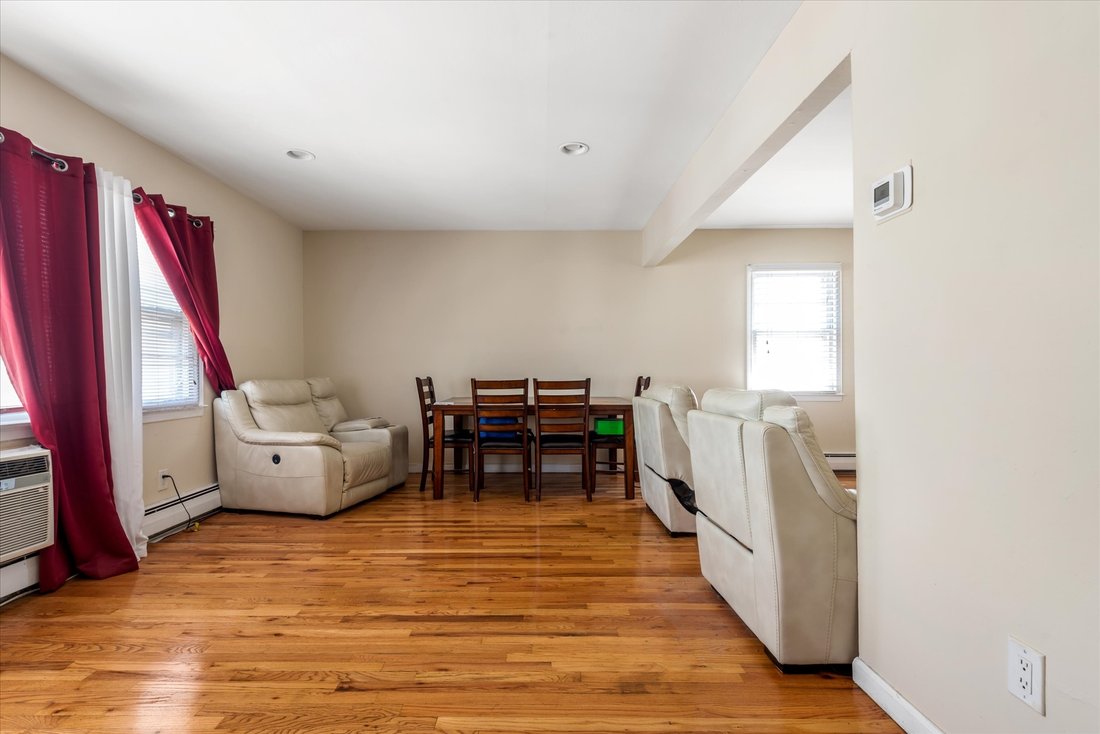 House in New York, New York, United States 2 - 14131256