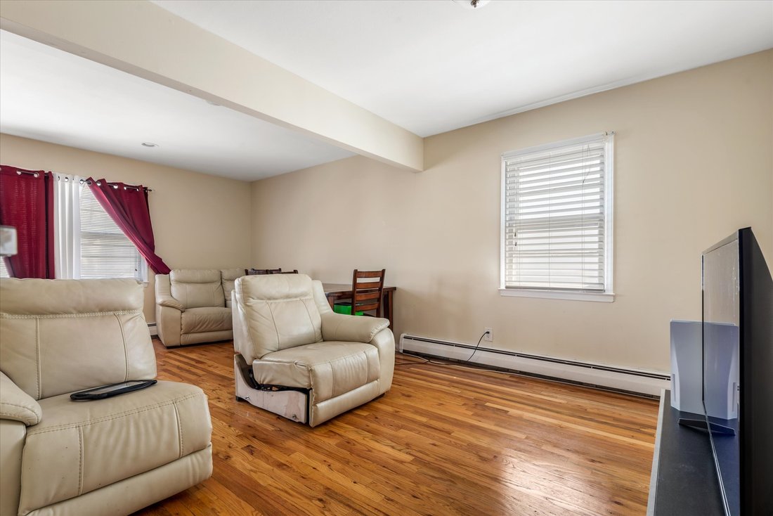 House in New York, New York, United States 4 - 14131256