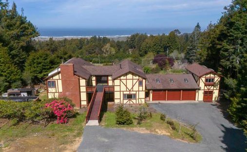 House in Fort Bragg, California, United States 1