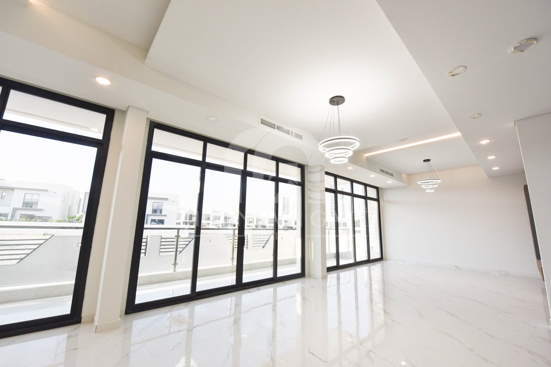 Villa in Al Furjan, Dubai, United Arab Emirates 5 - 14131453