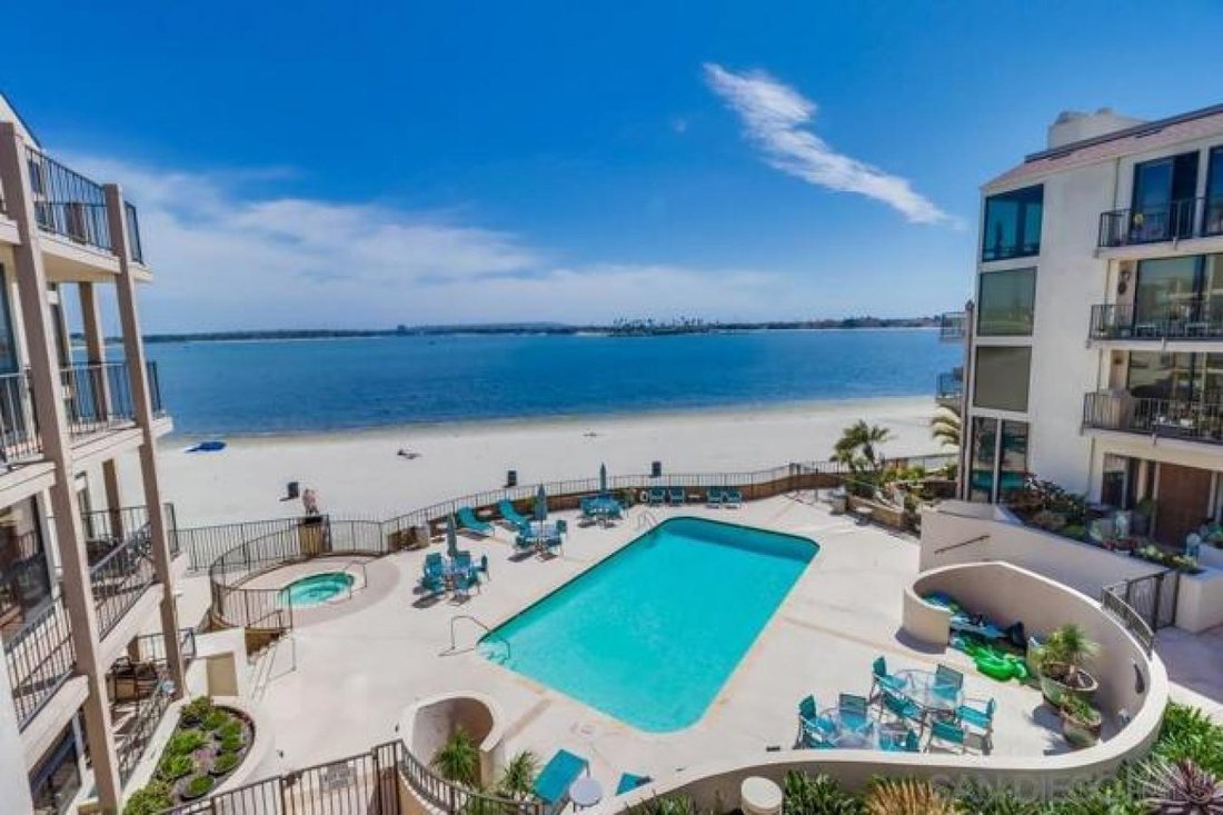 Condo in San Diego, California, United States 1 - 14132378