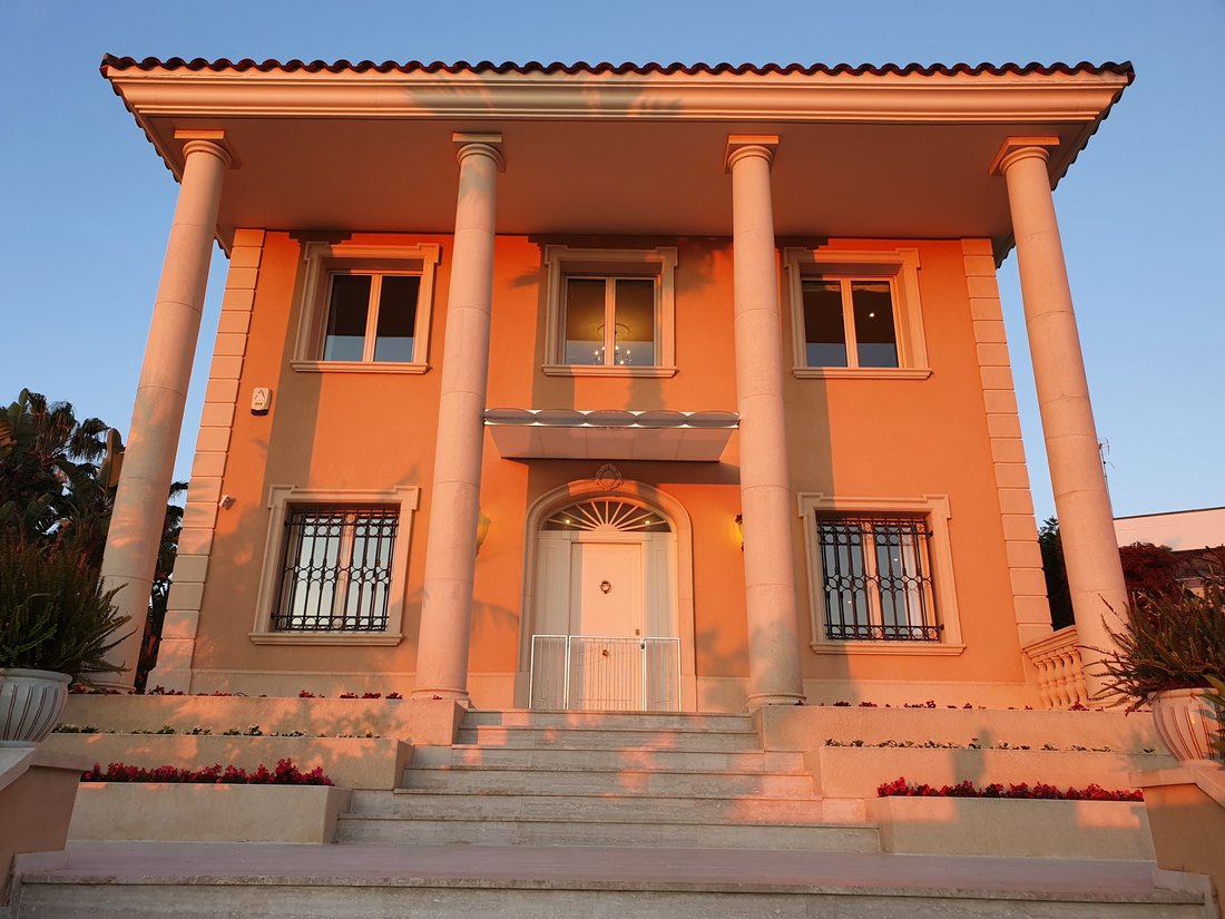 Villa in Alella, Catalonia, Spain 3 - 14134455