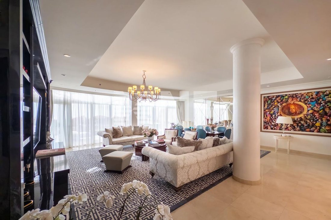 Apartment in Palm Jumeirah, Dubai, United Arab Emirates 1 - 14136468