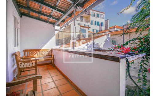 Villa in Sao Pedro, Madeira, Portugal 1