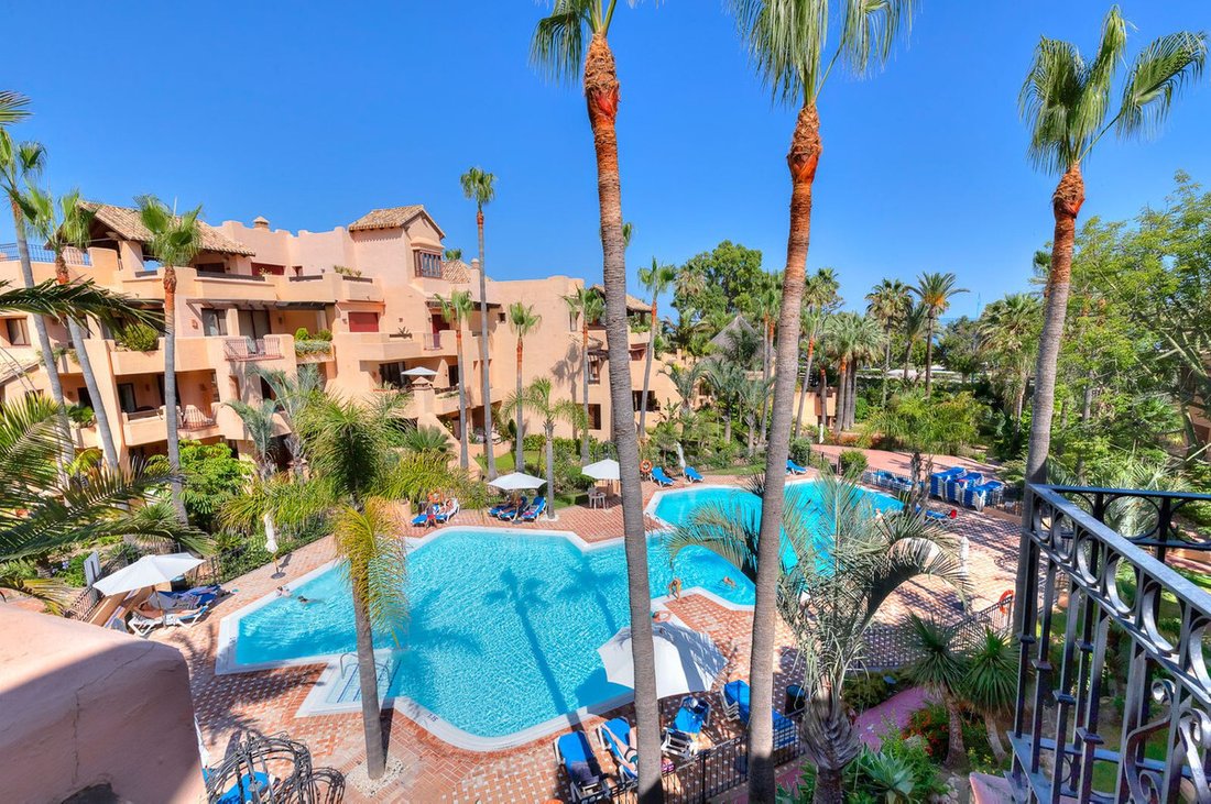 Penthouse in San Pedro de Alcantara, Andalusia, Spain 3 - 14138825
