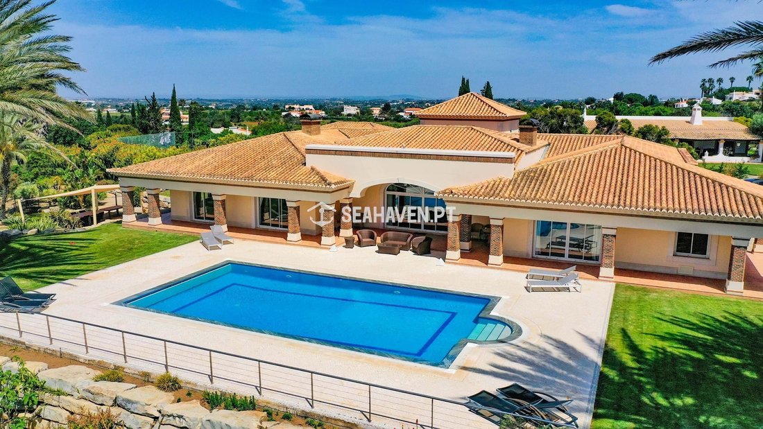 Villa in Praia dos Pescadores, Olhos de Agua, Portugal 1 - 14134504