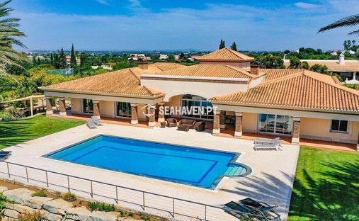Villa in Praia dos Pescadores, Olhos de Agua, Portugal 1