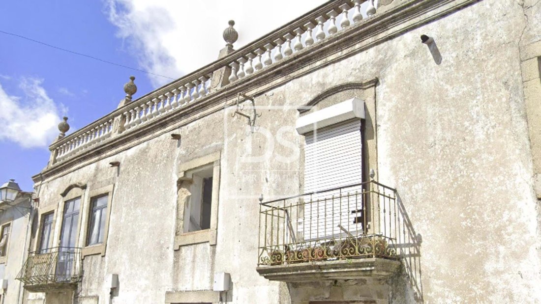 House in Mogadouro, Valverde, Vale de Porco e Vilar de Rei, Braganca District, Portugal 4 - 14135362