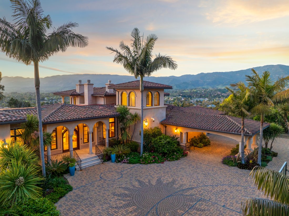 Hope Ranch Oasis In Santa Barbara, California, United States For Sale