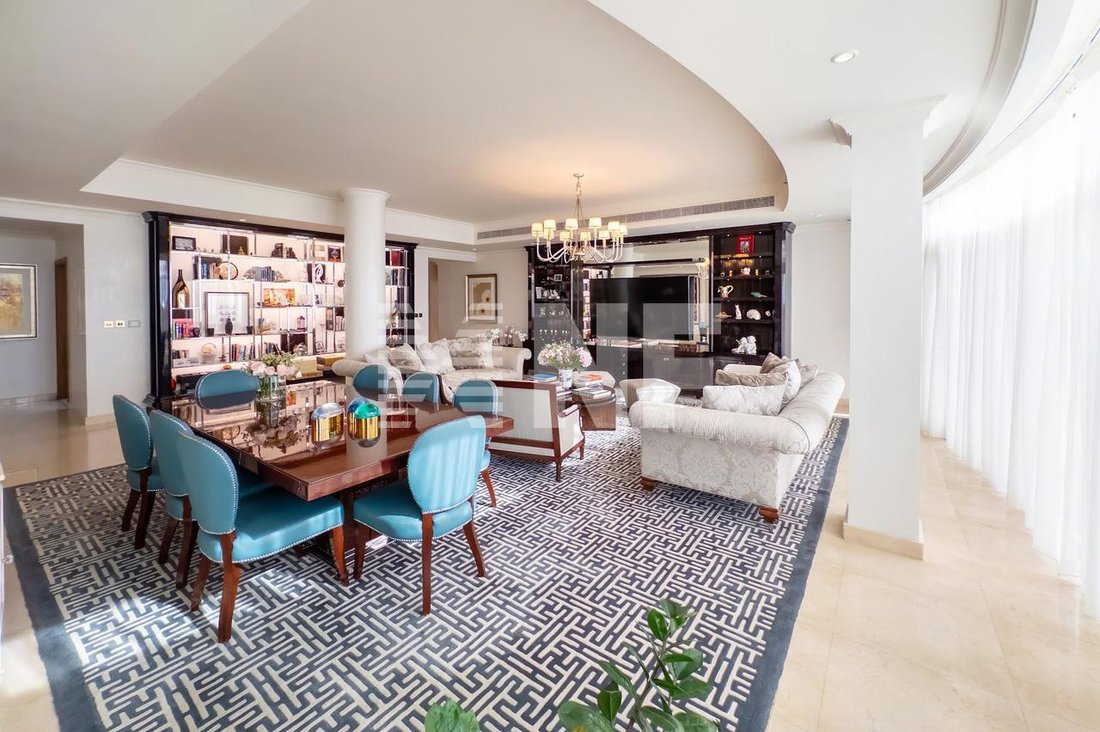 Apartment in Palm Jumeirah, Dubai, United Arab Emirates 3 - 14136468